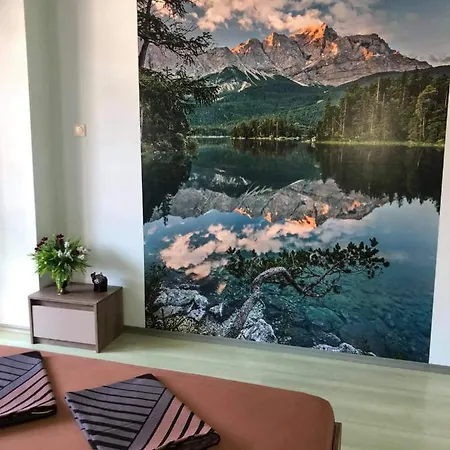 Shanaq Apartment Plovdiv